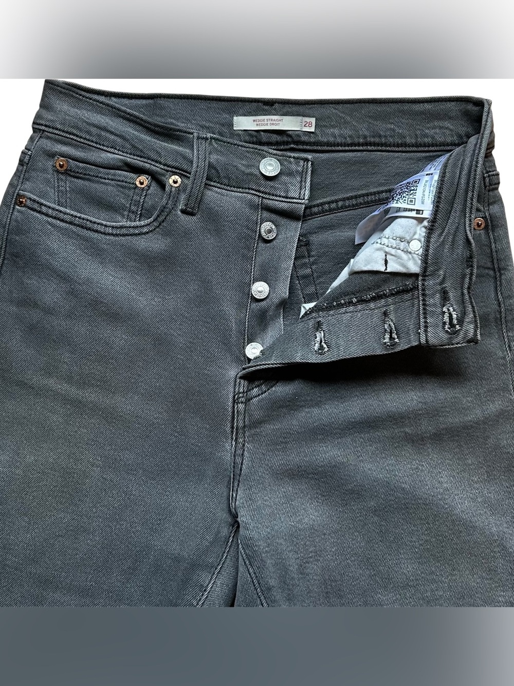 Levi’s Wedgie Straight Jeans High Rise 90s Cropped Grey Women’s 28 - Picture 8 of 8